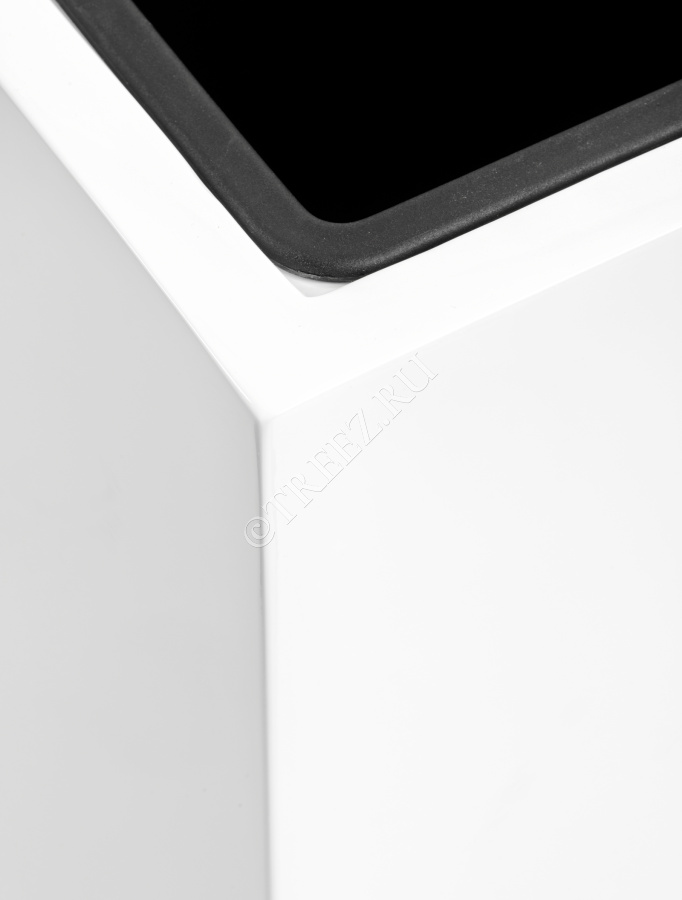 Кашпо TREEZ Effectory - Gloss - Высокий куб - Белый глянцевый лак фото