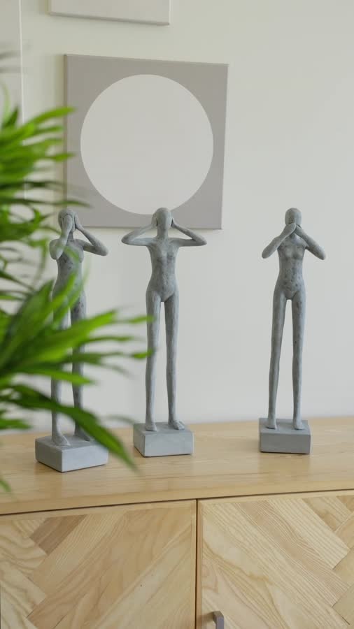 Скульптура TREEZ Effectory - Philosopher's Stone - Размышления о жизни - Дымчато-серый песок фото